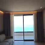Ξενοδοχείο Cavo Drymades 4*
